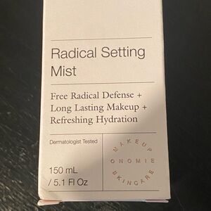 ONOMIE Setting Mist makeup setting all day wear